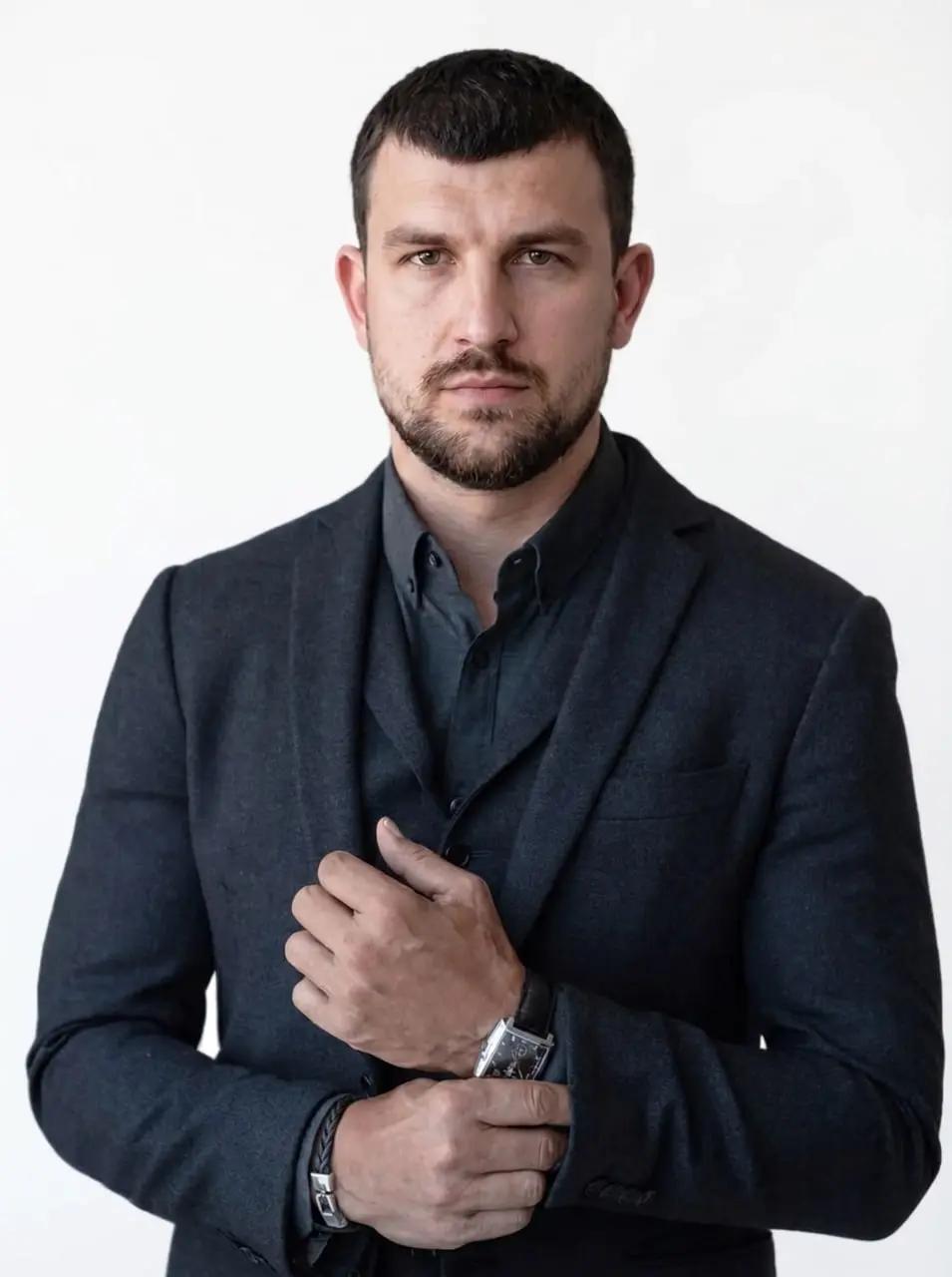 Андрей Богатов
