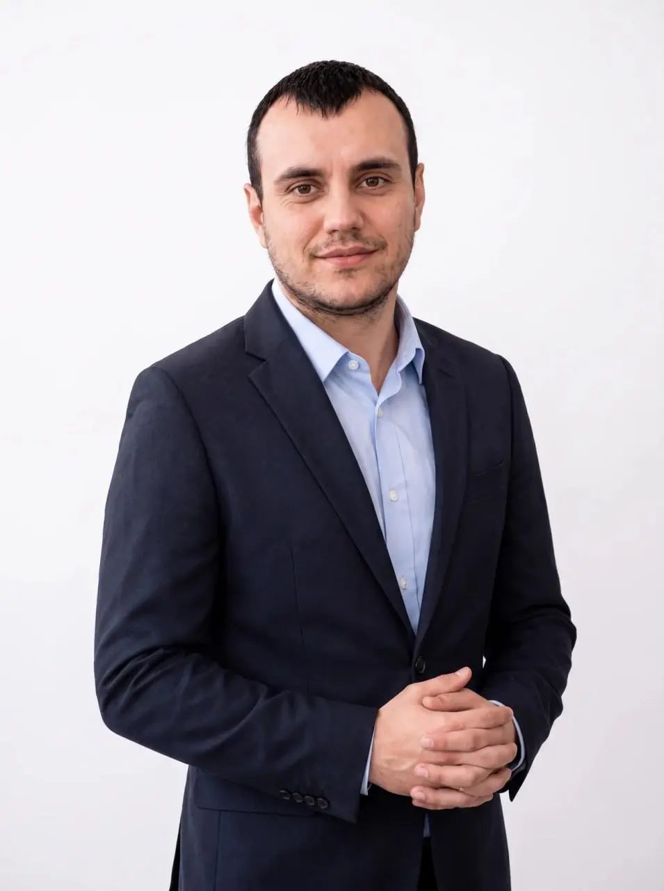 Дамир Алиев